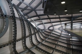 Il nuovo centro congressi all’Eur di Roma, soprannominato la “Nuvola”, dell’architetto Massimiliano Fuksas - 19 luglio 2016 (AP Photo/Domenico Stinellis)