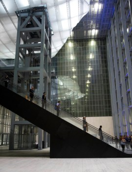 Il nuovo centro congressi all’Eur di Roma, soprannominato la “Nuvola”, dell’architetto Massimiliano Fuksas - 19 luglio 2016 (AP Photo/Domenico Stinellis)