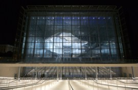 Il nuovo centro congressi all’Eur di Roma, soprannominato la “Nuvola”, dell’architetto Massimiliano Fuksas - 19 luglio 2016 (AP Photo/Domenico Stinellis)